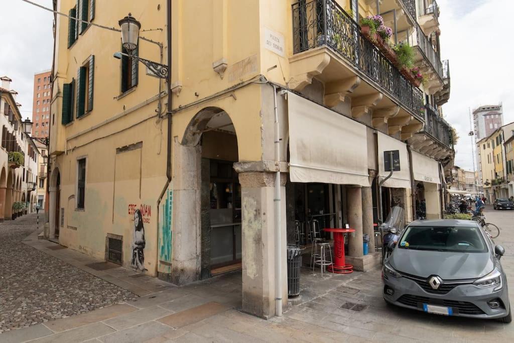 Enjoy Home - Appartamento Orologio, Piazza Dei Signori Padua Exteriör bild